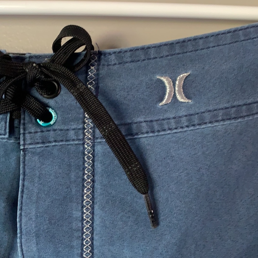 Hurley Men’s Phantom Board Shorts - Picture 3 of 6